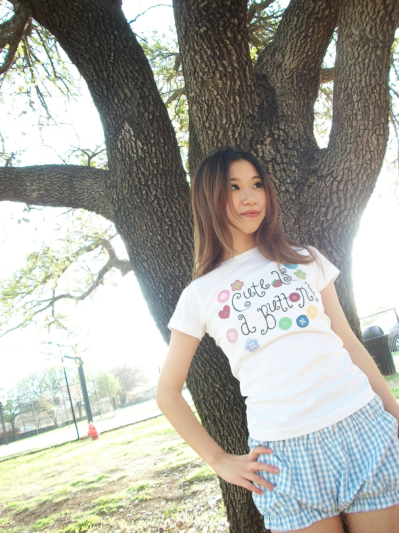 button tee